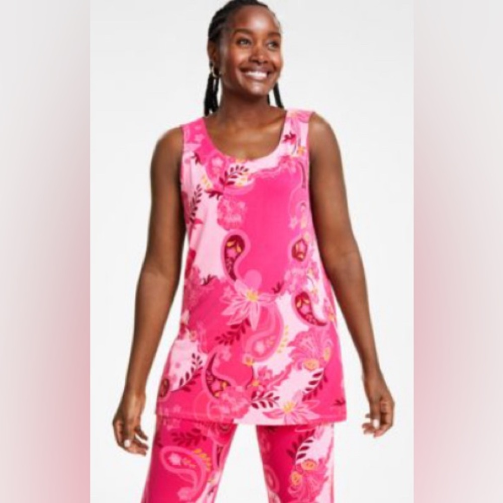 New without tags never worn.  Runs large.  Beautiful and quality fabric.